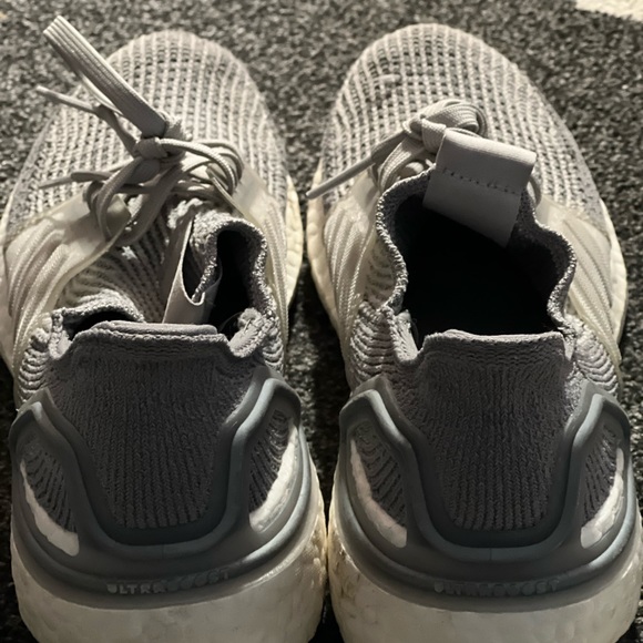 Adidas Boost - Picture 5 of 7